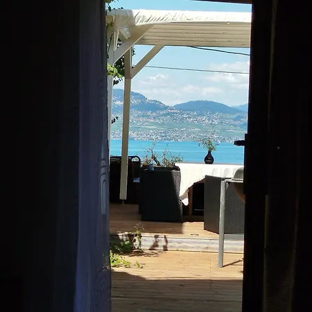 Grange Du Bed & Breakfast 3*